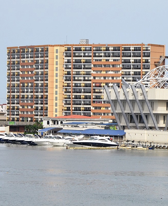 Hanaini Construction participated in the 1004 estate revamp projects